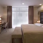Hotel Art William 4*