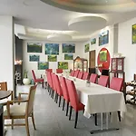 Hotel Art William 4*