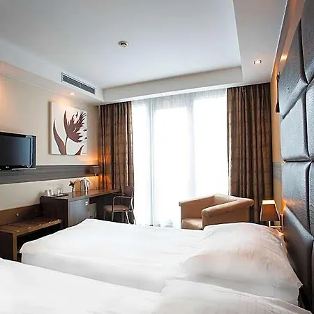 Art William 4* Bratislava